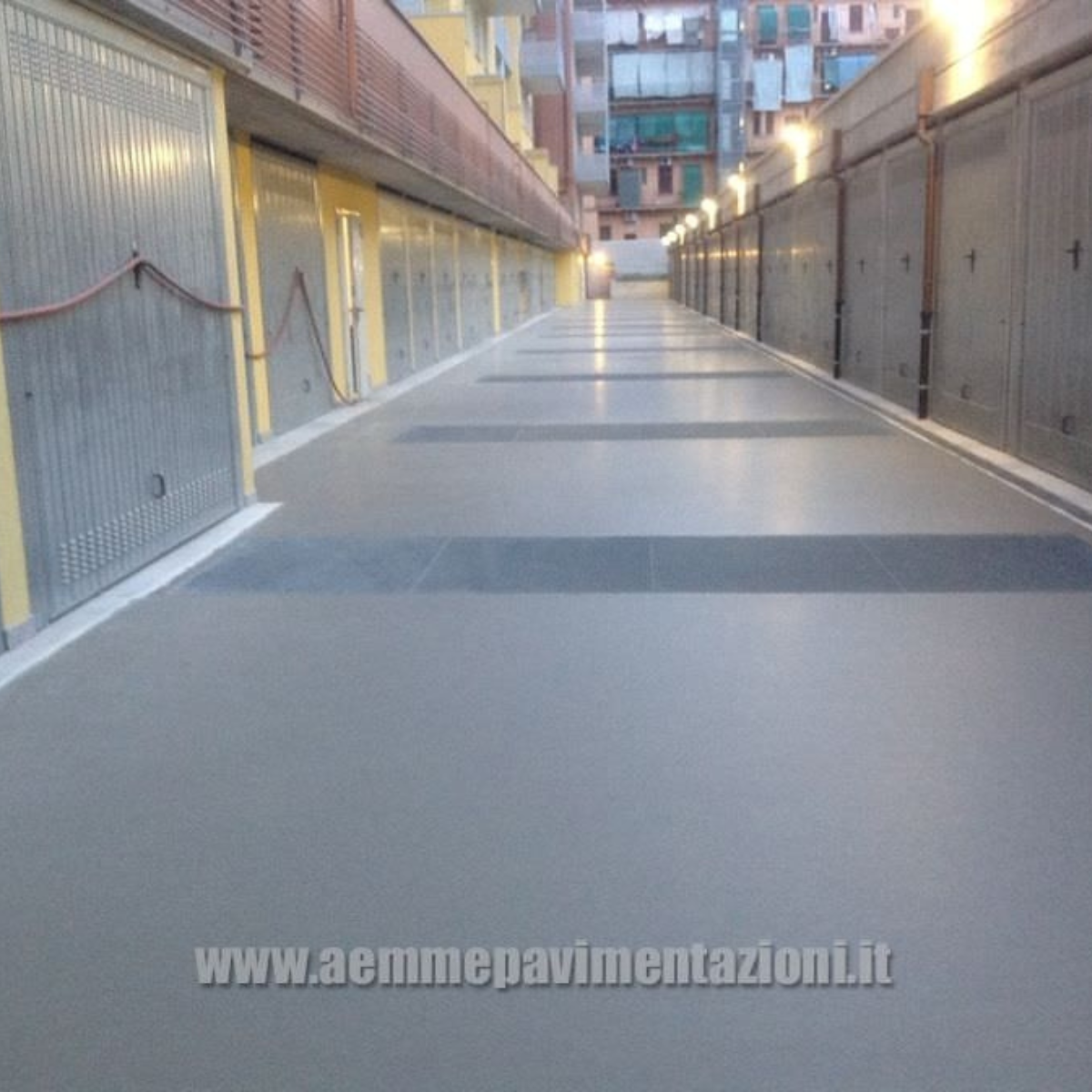 Recupero pavimenti con autolivellante cementizio